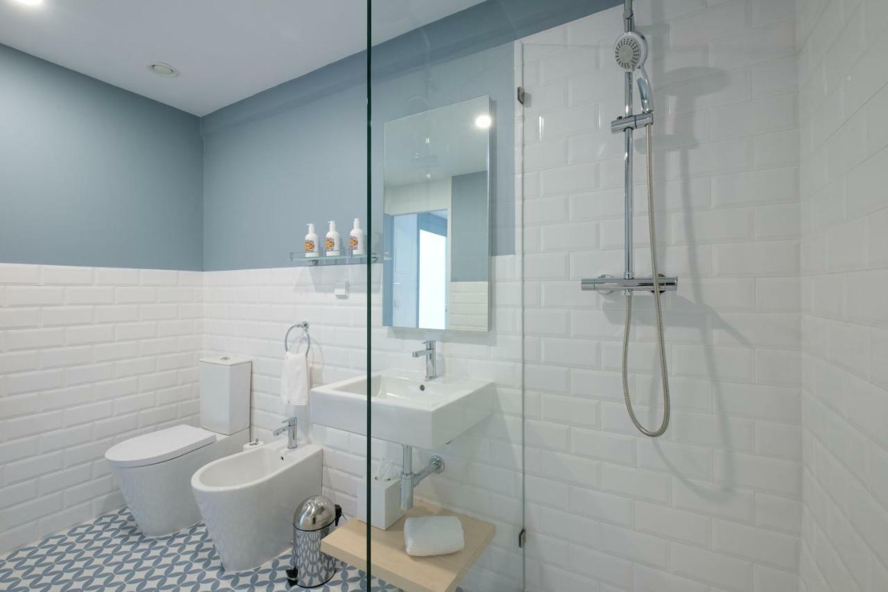 Classic Double or Twin Room,978767422:JPEG